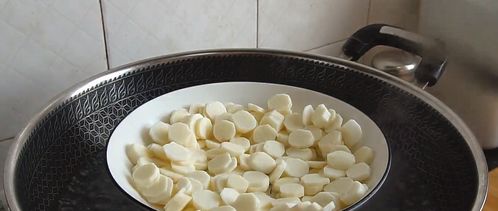 山藥搭配紅棗，做出營養小花卷，簡單易學，孩子們搶著吃